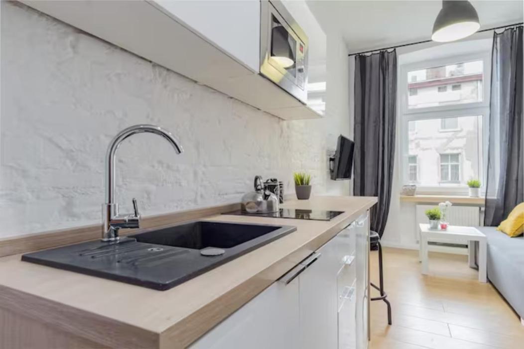 Ferienwohnung Kawalerka W Srodmiesciu 22 Łódź Exterior foto